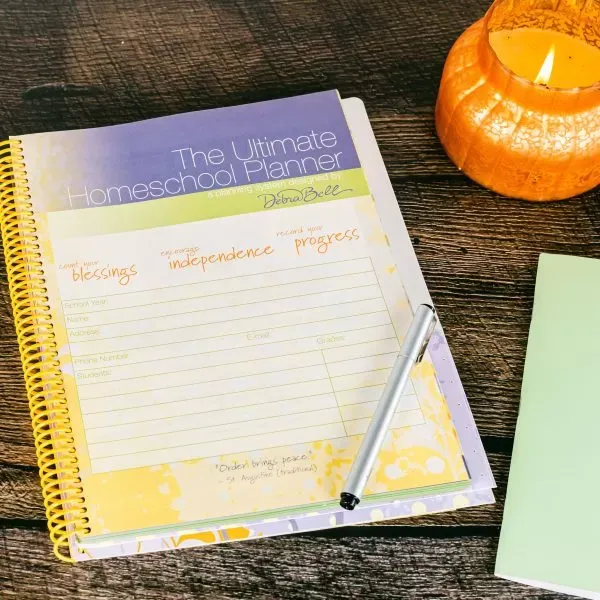The-Ultimate-Homeschool-Planner-Orange-Inside-4.webp
